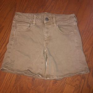 American Eagle khaki shorts
